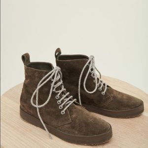 Suede Canyon Boot - Olive - worn twice!!! - sz 38